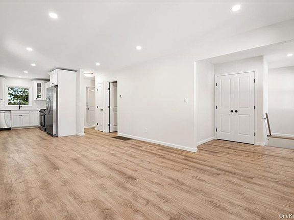 3rd image of 110 Pleasant Road