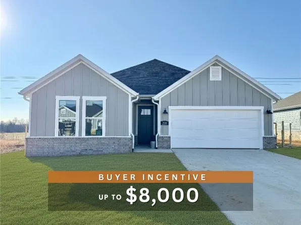 2761 Relaxation Ave, Springdale, AR 72764