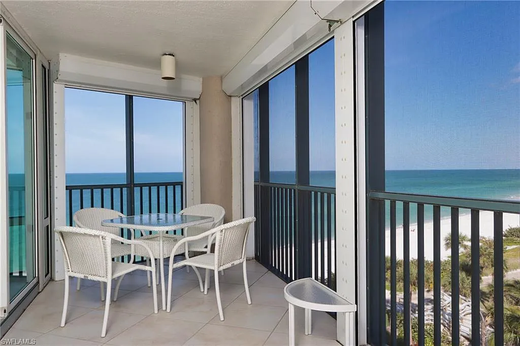 2 bed, 3.0 bath, 2000 sqft, $22,000 — Photo 2
