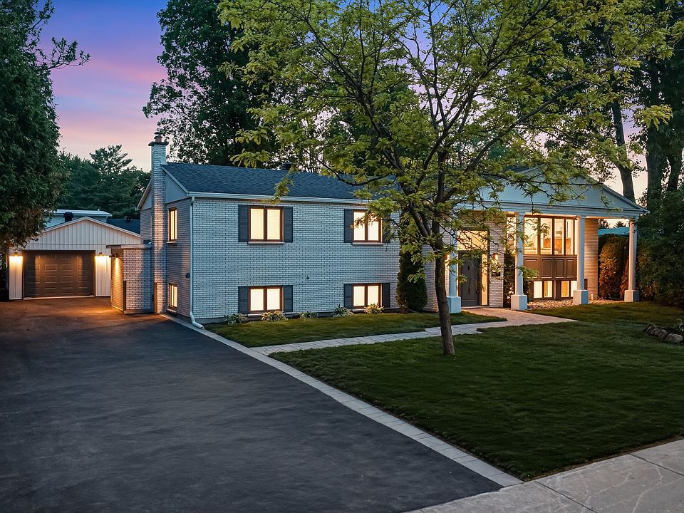 1st image of 855 Boulevard Queen