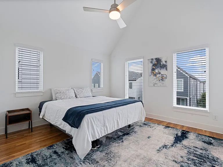 225 Sterling Point Cir — Photo 30