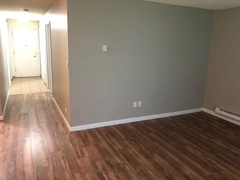 401 Taylor Ave NW #7 — Photo 19