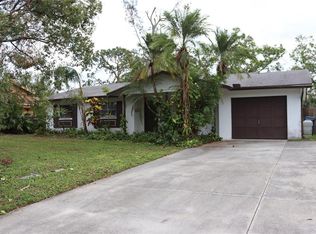 2568 Arapaho St, Sarasota, FL 34231