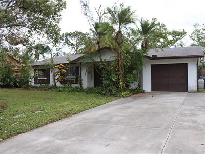 2568 Arapaho St, Sarasota, FL, 34231