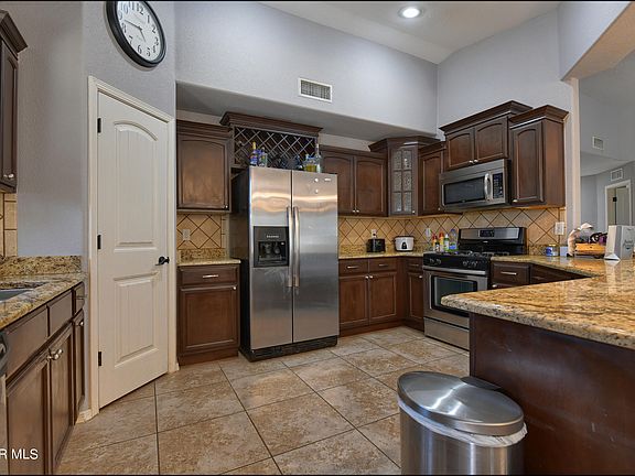 2nd image of 2601 Tanning Rock Way