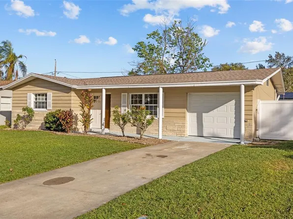 1418 Barry St, Clearwater, FL 33756