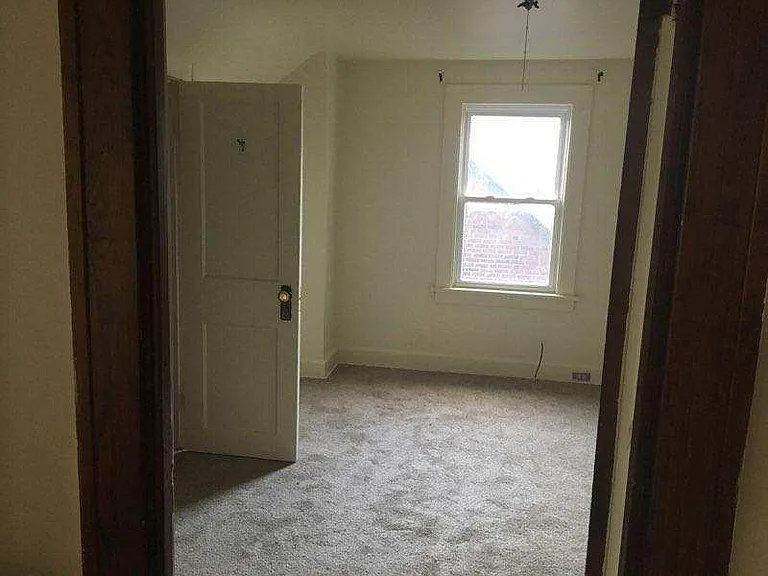16700 Clifton Blvd #3 — Photo 16