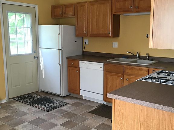 3rd image of 148 W Southfield Dr