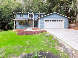 320 NE Riddell Rd, Bremerton, WA 98310