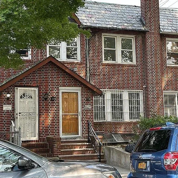 150-03 Hoover Ave #1 — Photo 1