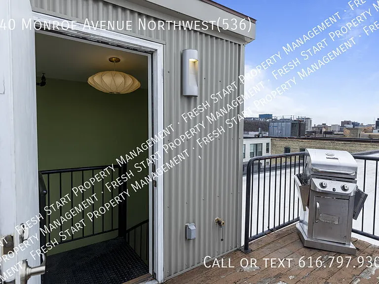 940 Monroe Ave NW #536 — Photo 28