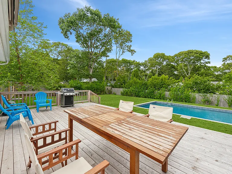 113 E Tiana Rd — Photo 17
