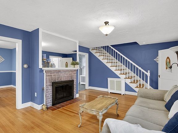 4th image of 51 Brantwood Rd