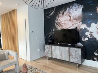 2 Alvin Pl, Rochester, NY 14607