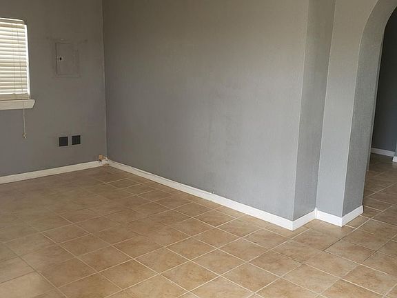 2nd image of 1011 S Hopkins Ave Unit B