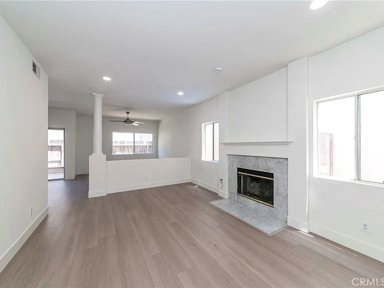 1361 Abraham Ter — Photo 4