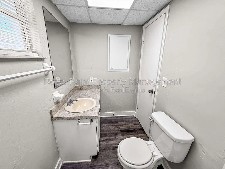 3744 Estelle Ave — Photo 24