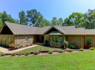 435 Ridgeland Dr, Sharps Chapel, TN 37866