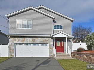 137 Hopper St, Hackensack, NJ 07601