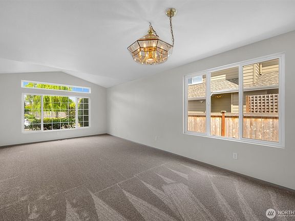5th image of 3050 Chelsea Lane