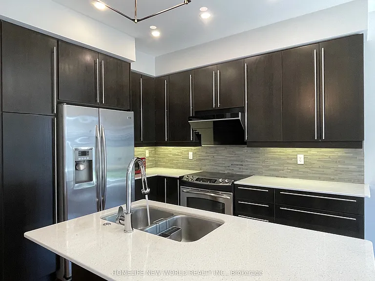 2276 Whistling Springs Cres — Photo 9
