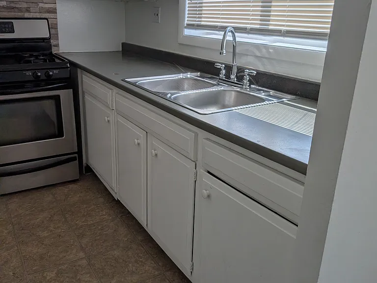 766 N Linden Ave #109 — Photo 11