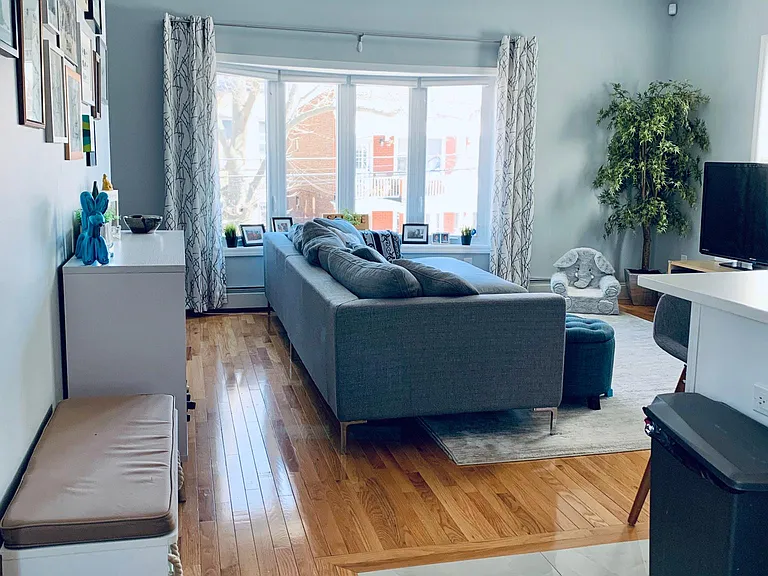 190 Shepherd Ave #2 — Photo 8