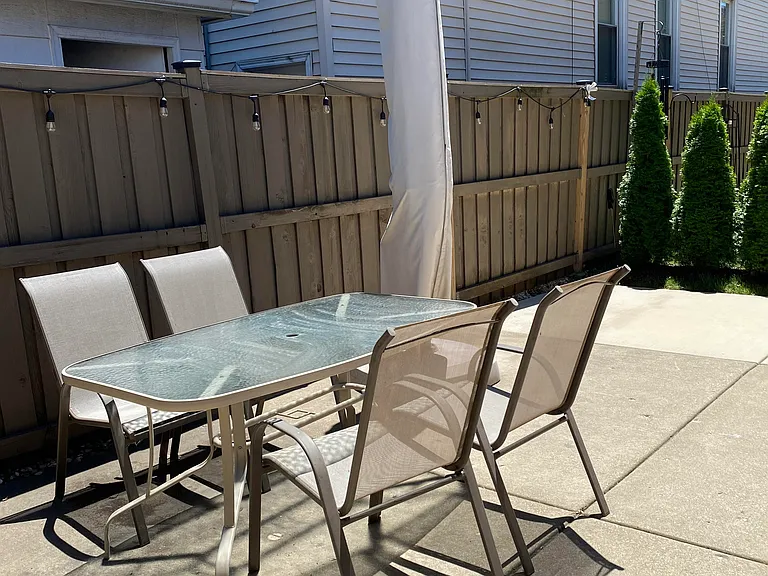 2168 W Eastwood Ave #1 — Photo 19