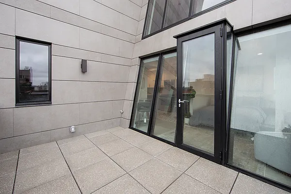 Rented by Christie's International Real Estate Group, LLC | media 18