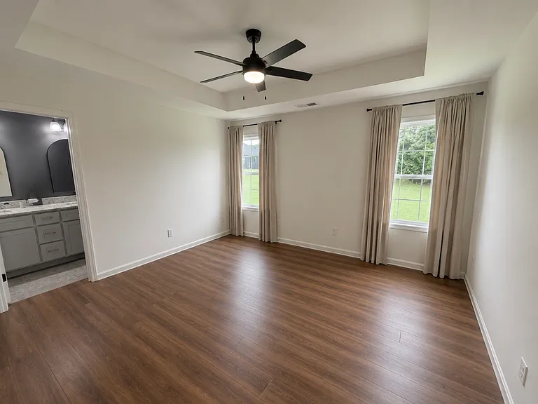 139 Magnolia Dr #1 — Photo 11