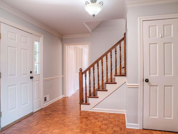 4th image of 7861 Elm Leaf Dr