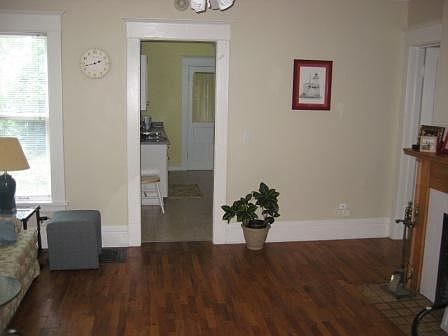 115 Paddock #1-Living Rm.