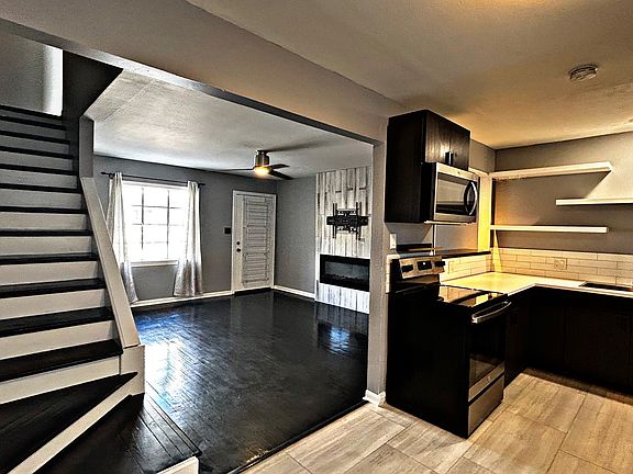 3rd image of 1850 Portsmouth St APT D