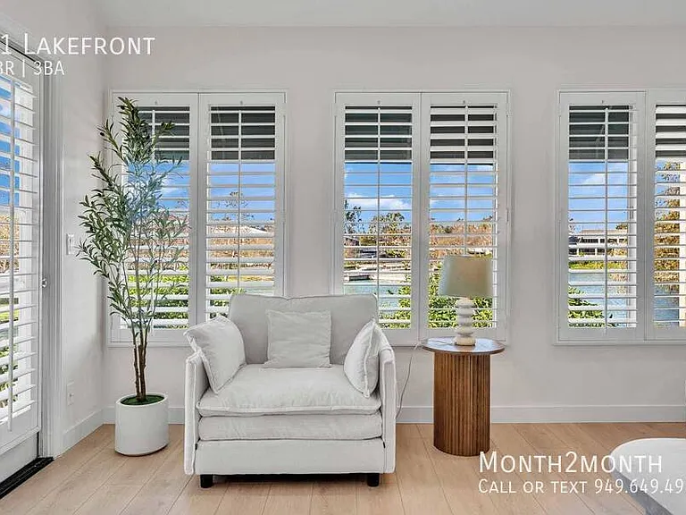 21 Lakefront — Photo 29