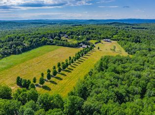 3 Huntington Rd, Blandford, MA 01008