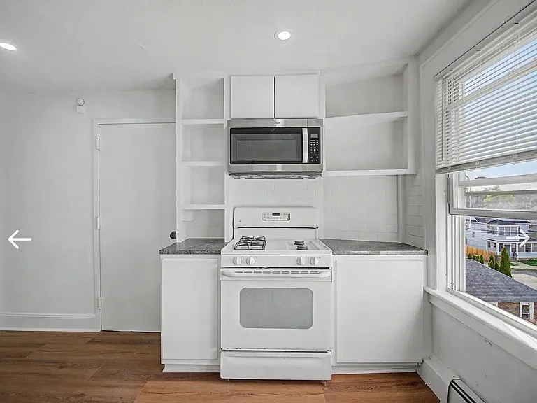 1872 North Ave #3 — Photo 24