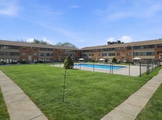 Preston Park Condominiums, Wakefield, MA 01880