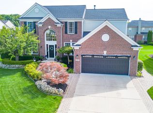 48806 Michaywe Dr, Macomb, MI 48044