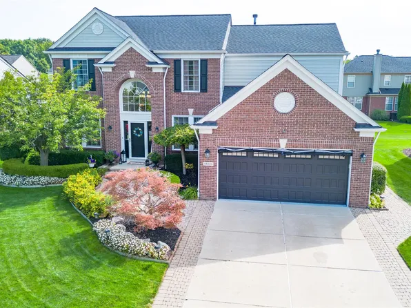 48806 Michaywe Dr, Macomb, MI 48044
