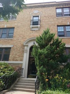 417 Washington St APT 1, Brookline, MA, 02446