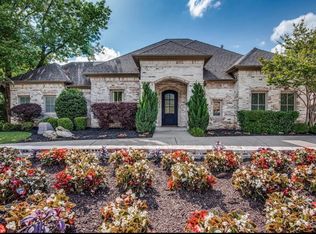 8401 Bluebonnet Rd, Dallas, TX 75209