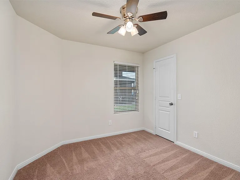 1323 Pease River Ln — Photo 22