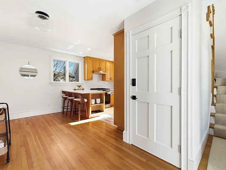 30 Boardman St #B — Photo 14