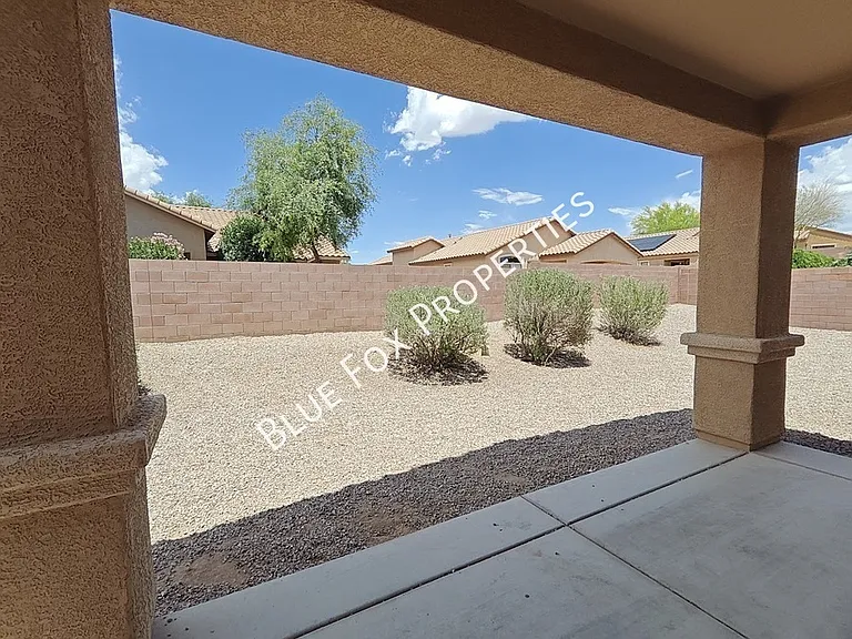324 N Oak Tree Canyon Loop — Photo 40
