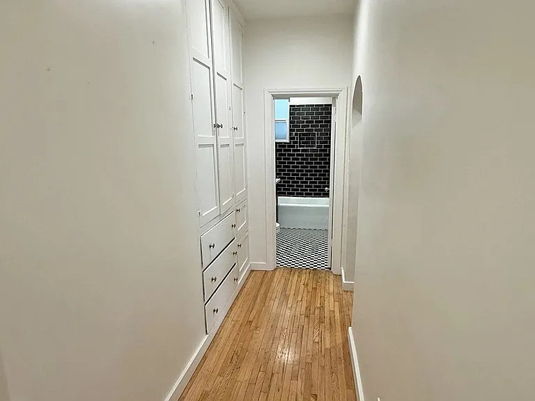 1303 S Cloverdale Ave #3 — Photo 17