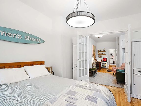 5th image of 53 W 11th St APT 3E