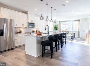 9894B Sir Barton Way, Laurel, MD 20723