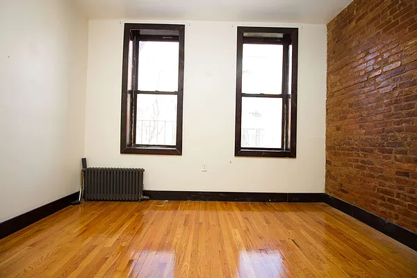 Rented by Nooklyn NYC LLC | media 27