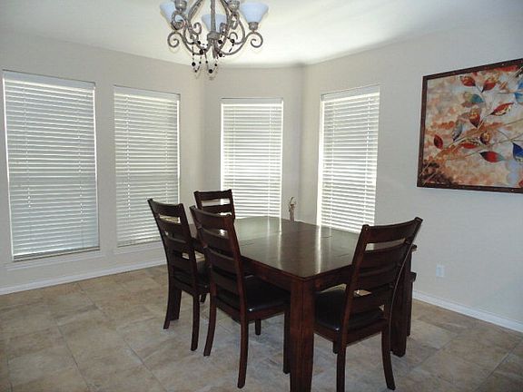 5th image of 3202 Southridge Ct