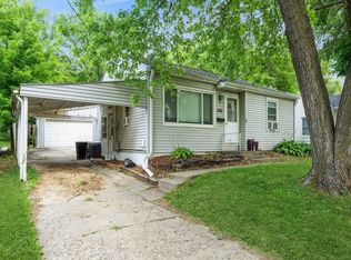 3504 27th St, Des Moines, IA 50310